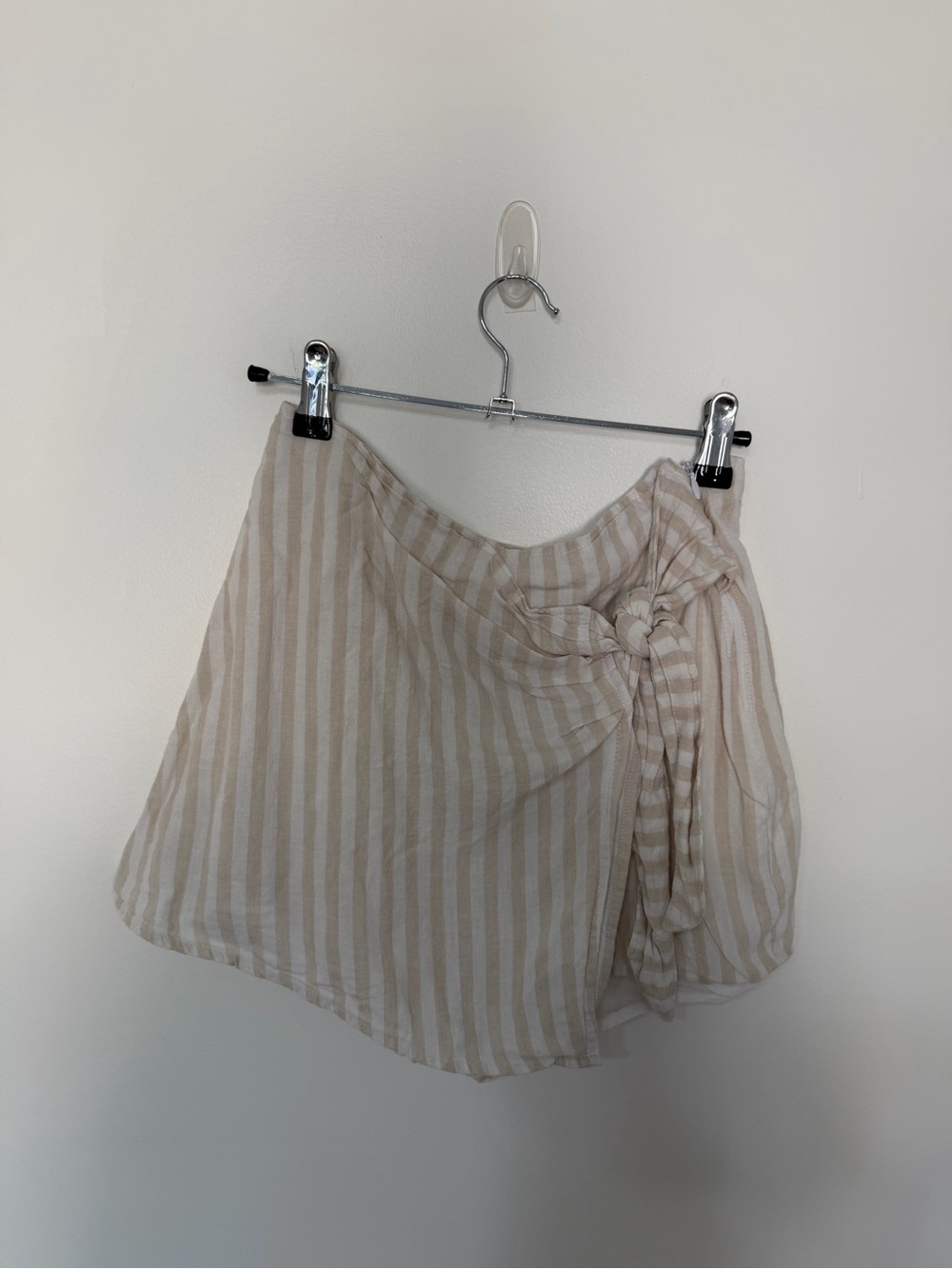 Abercrombie & Fitch Linen Blend Wrap Skort Skirt Shorts Beige Stripe Size Small